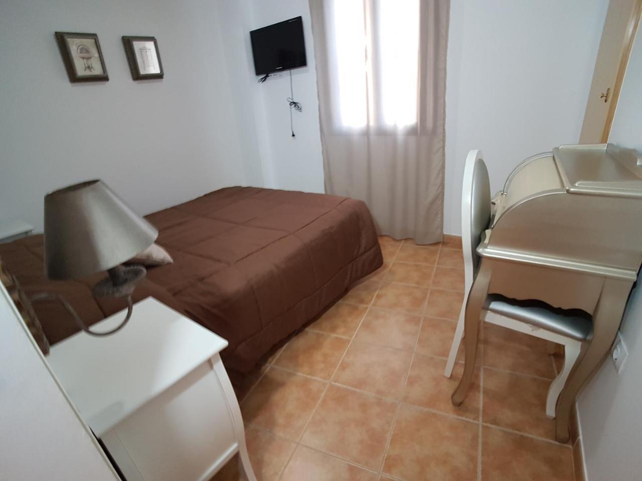 Hostal Meson La Era Riogordo Exterior photo
